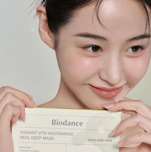 Biodance Radiant Vita Niacinamide Real Deep Mask Гідрогелева маска для оживлення тьмяної шкіри