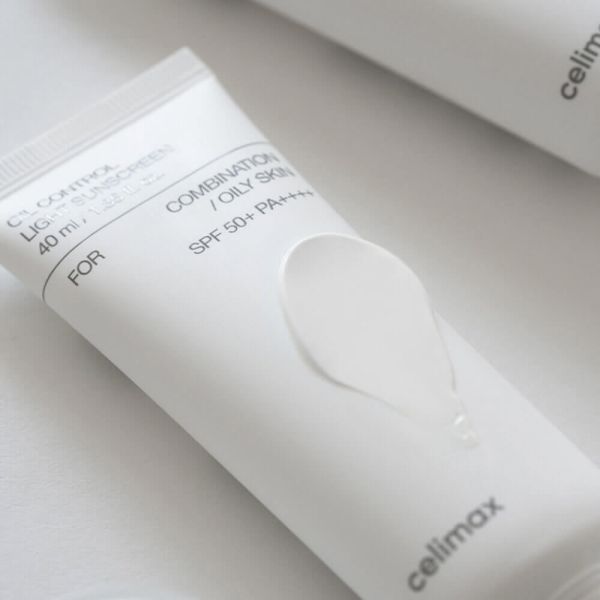 Celimax Oil Control Light Sunscreen SPF50+PA++++ Себорегулюючий сонцезахисний крем