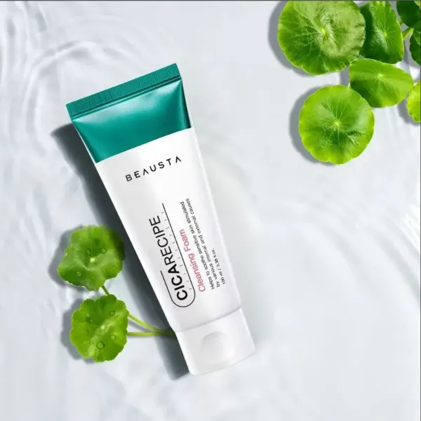 BEAUSTA Cicarecipe Cleansing Foam Пінка для вмивання з центелою