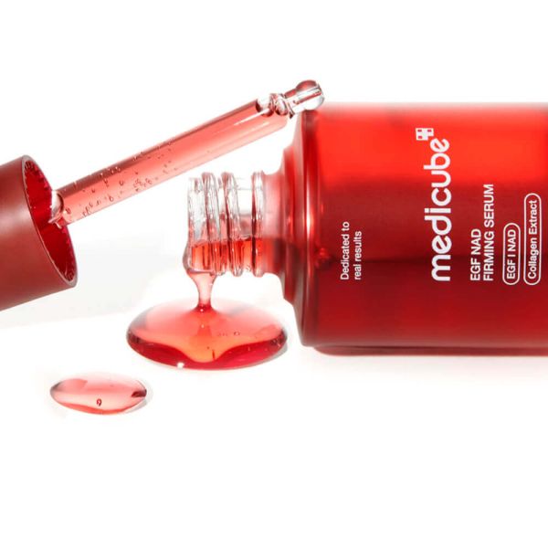 Medicube EGF NAD Firming Serum Антивікова сироватка з NAD та факторами росту